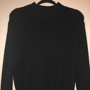 BLACK TURTLE NECK KNITTED SWEATER 🤩🦋